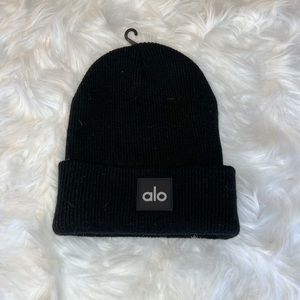 Black Alo Yoga Ribbed Beanie
